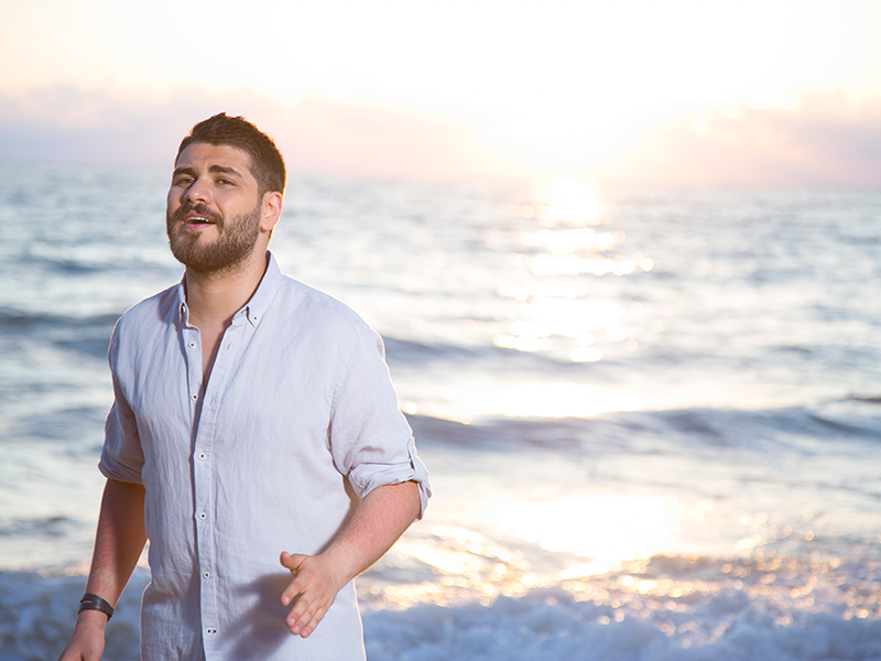 النجم محمد المجذوب يُطلق فليت!